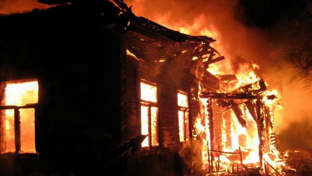 Пожар в посёлке Лужники